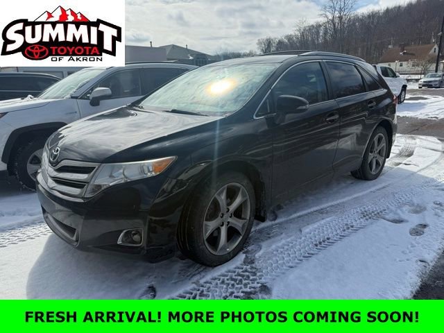 Used 2015 Toyota Venza XLE image 1