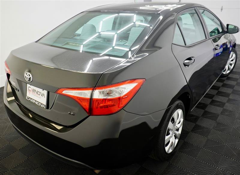Used 2016 Toyota Corolla LE FWD image 7