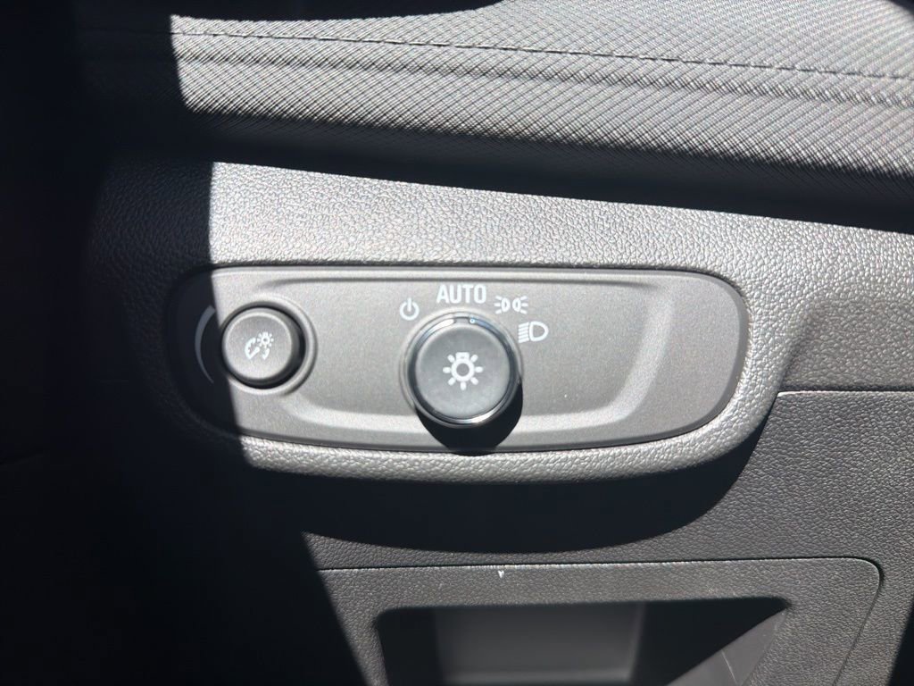 New 2026 Chevrolet TrailBlazer LT FWD image 18