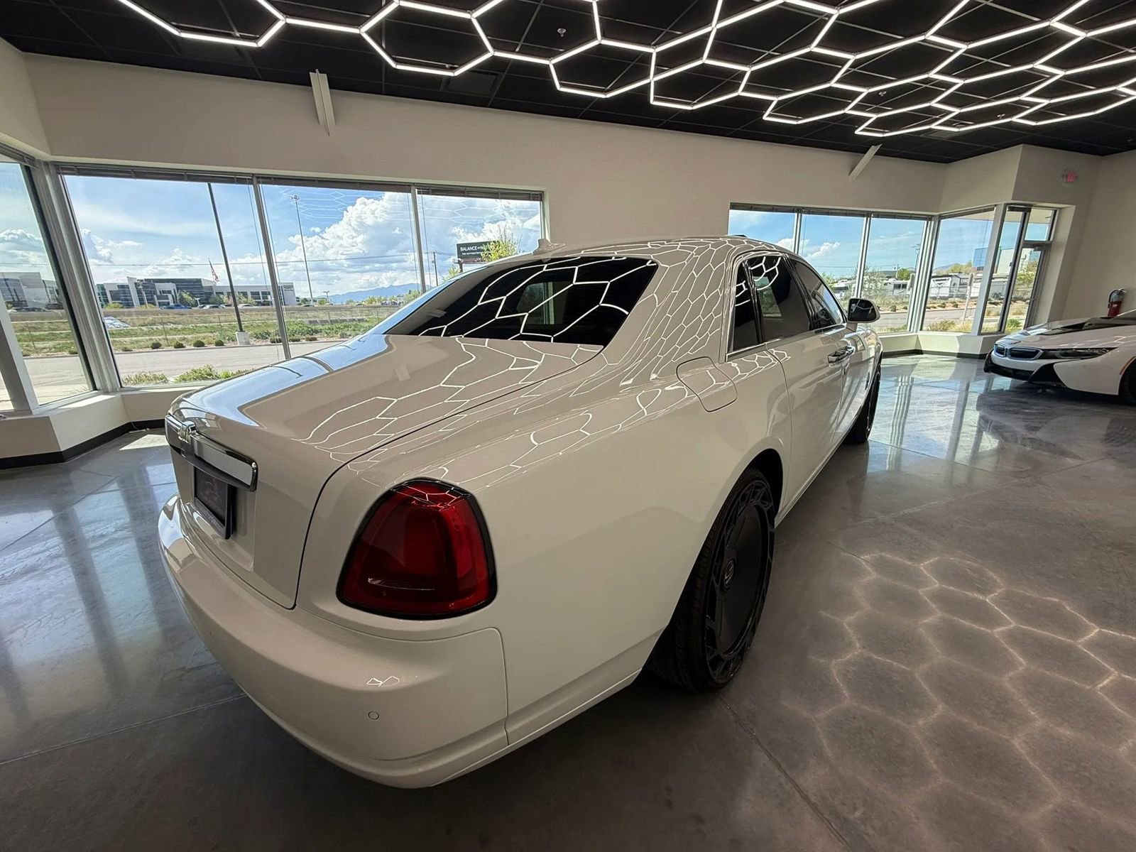 Used 2014 Rolls-Royce Ghost image 8