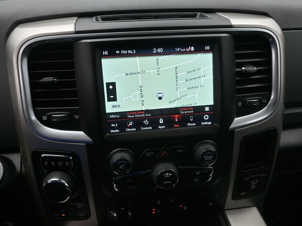 Used 2019 RAM 1500 Classic SLT w/ Black Appearance Group image 17