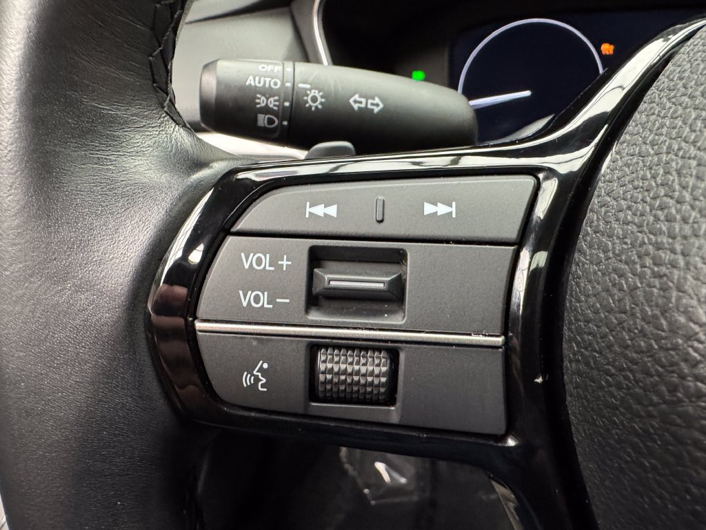 Used 2025 Acura Integra FWD image 14
