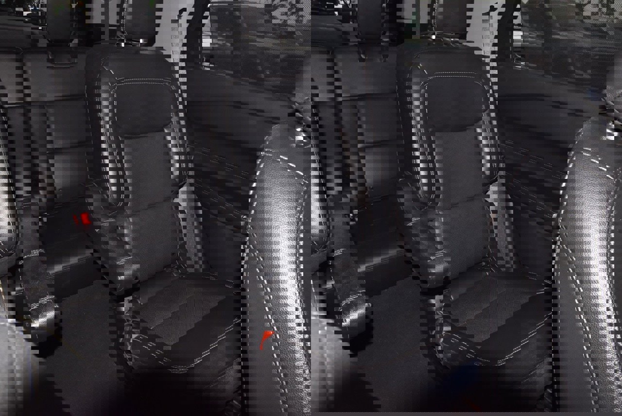 Certified 2023 Ford Explorer Limited image 23