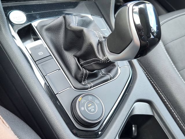 New 2026 Volkswagen Taos SE AWD/4WD image 18