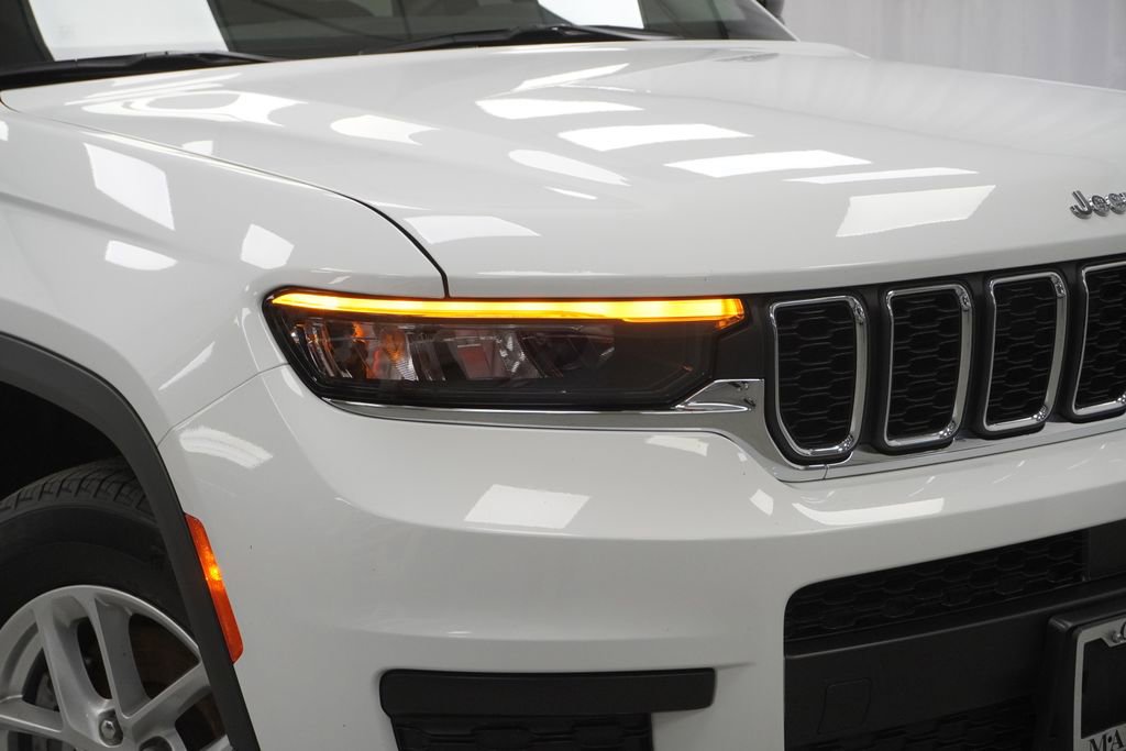 Certified 2023 Jeep Grand Cherokee L Laredo AWD/4WD image 6