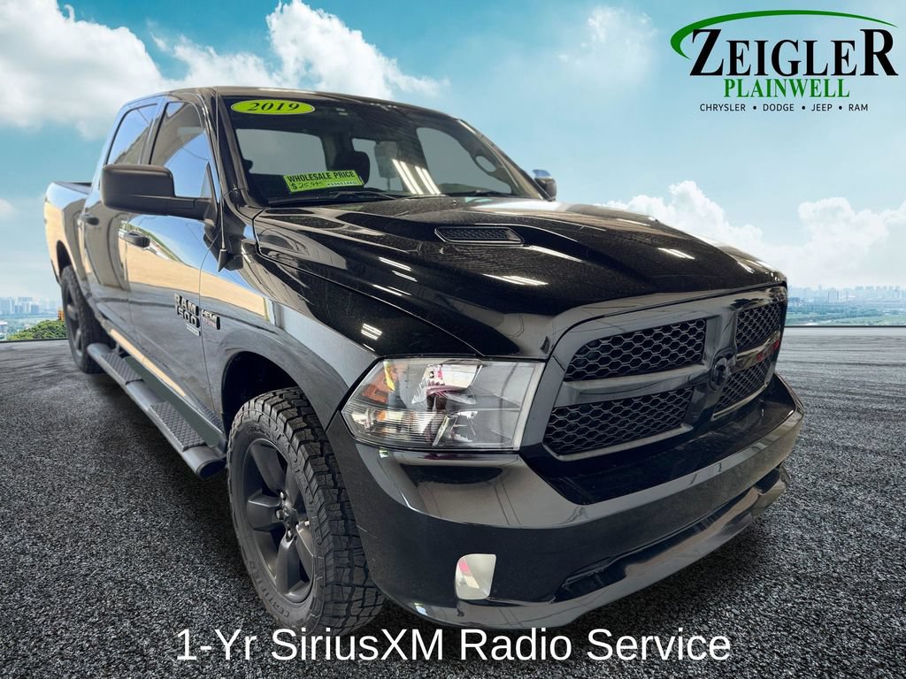 Used 2019 RAM 1500 Express w/ Wheel & Sound Group AWD/4WD image 8