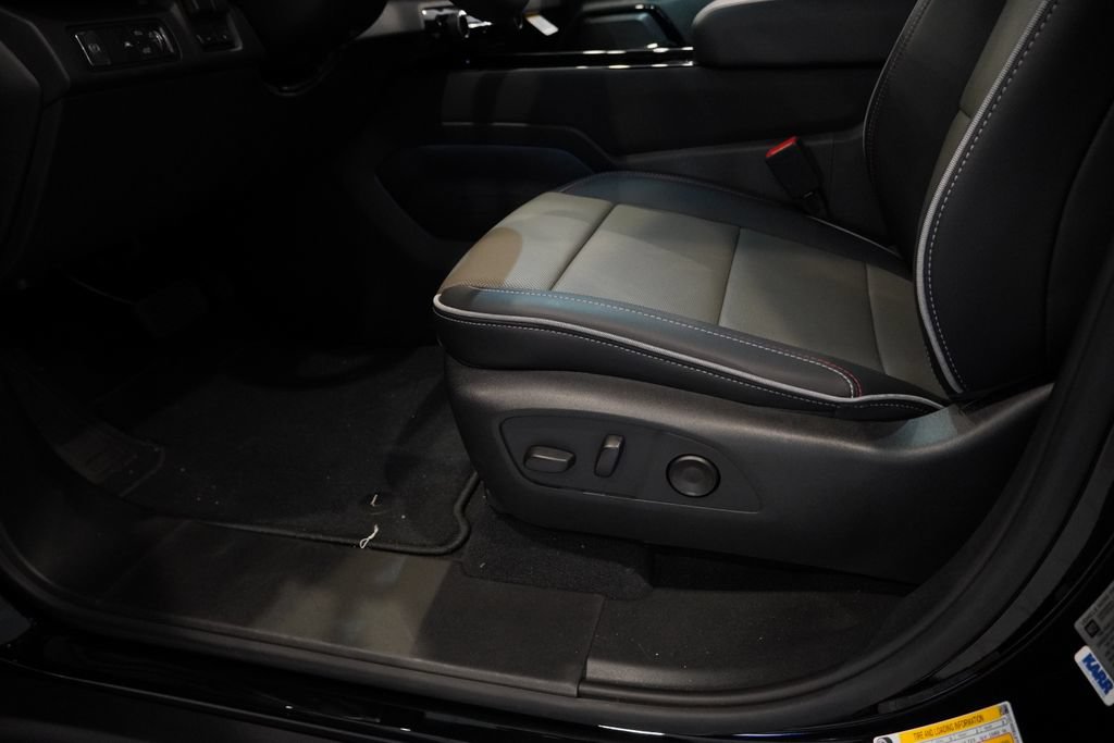 New 2026 Chevrolet Silverado EV Trail Boss AWD/4WD image 22