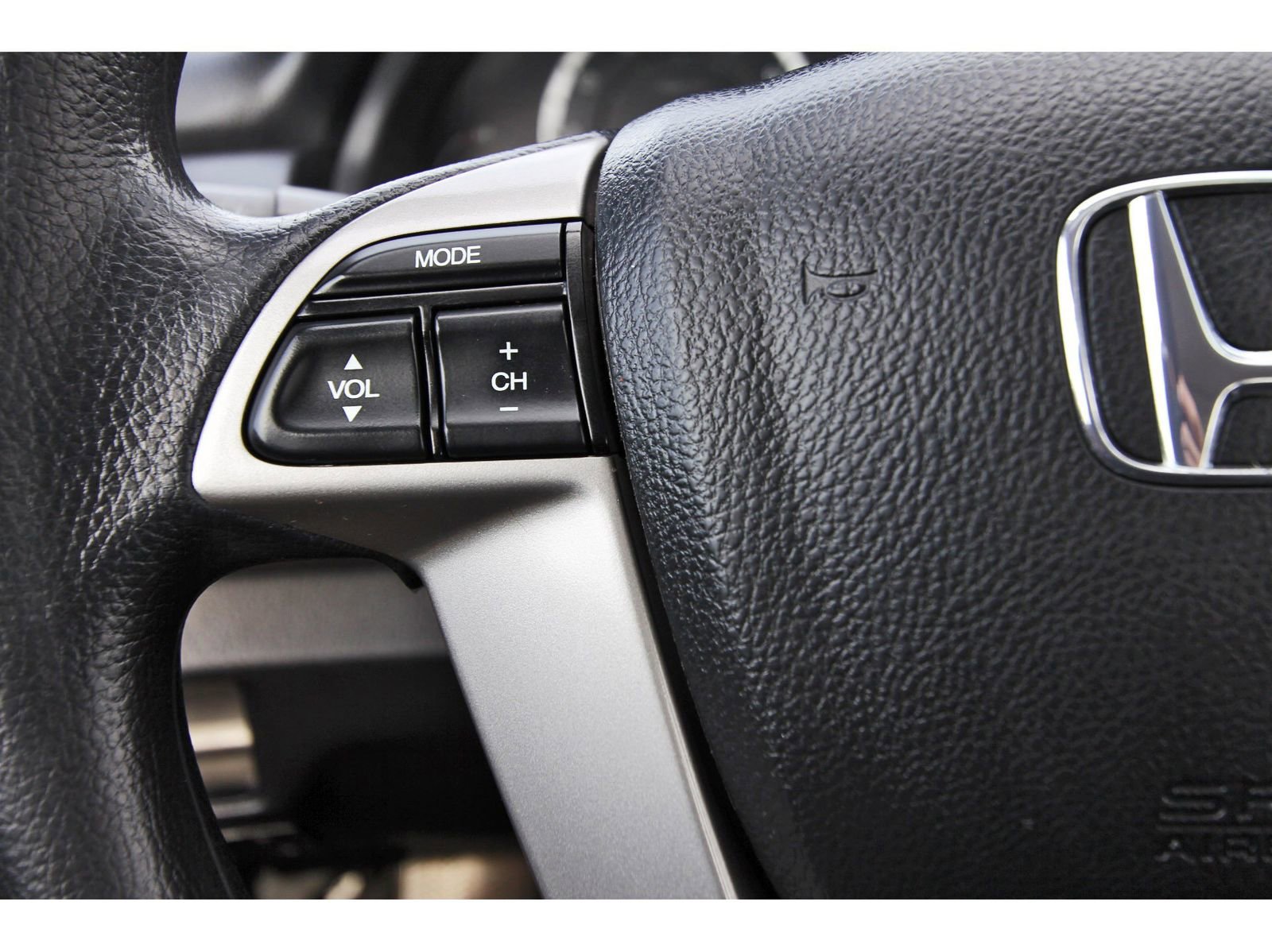 Used 2011 Honda Accord EX image 18