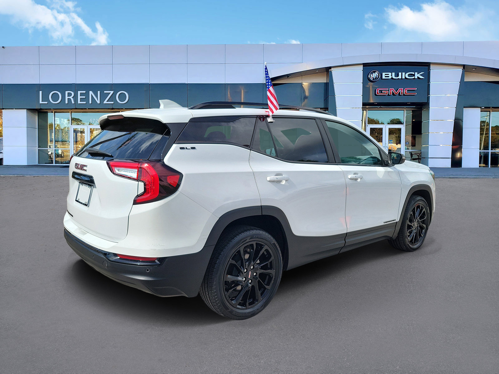 Used 2023 GMC Terrain SLE w/ Elevation Edition FWD image 5