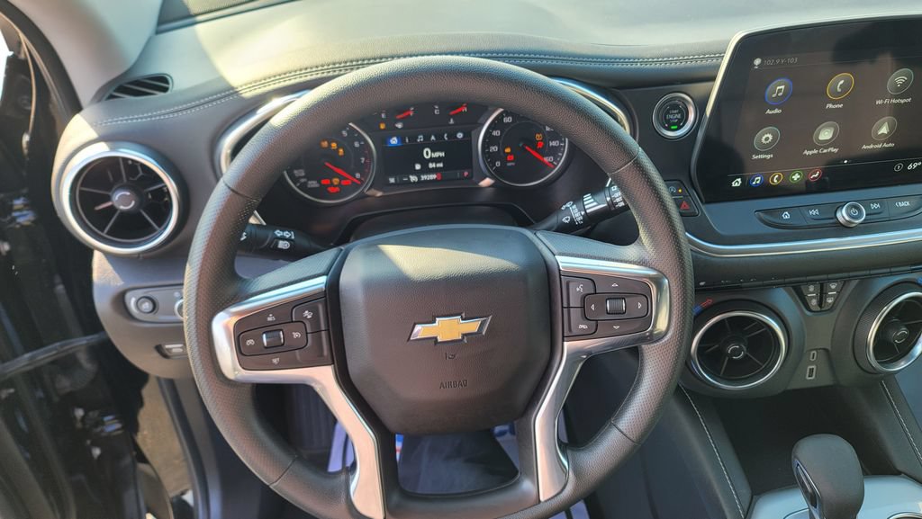 Used 2025 Chevrolet Blazer LT AWD/4WD image 20
