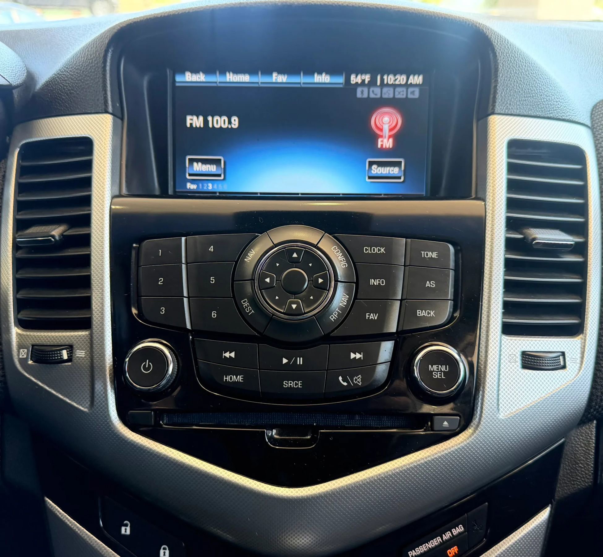 Used 2012 Chevrolet Cruze LTZ FWD image 16