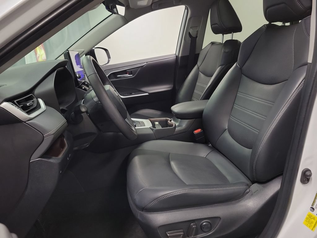 Used 2024 Toyota RAV4 Limited AWD/4WD image 13