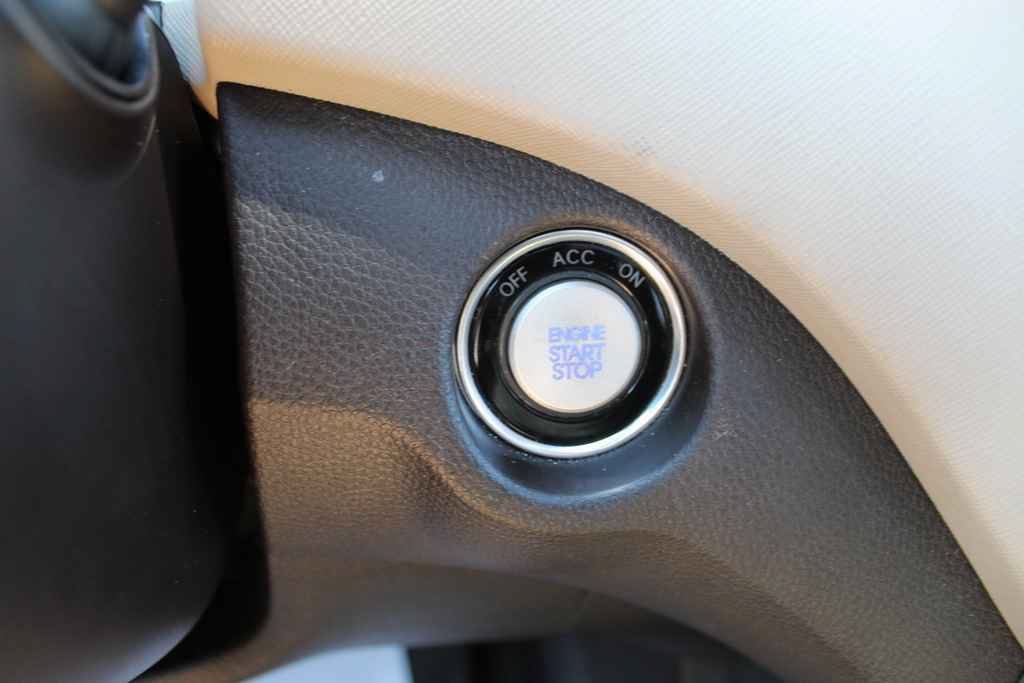 Used 2018 Hyundai Santa Fe Sport w/ Cargo Package AWD/4WD image 21