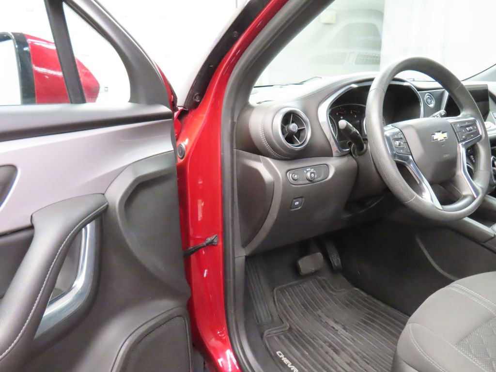 Used 2021 Chevrolet Blazer LT w/ LPO, Black Accent Package AWD/4WD image 41