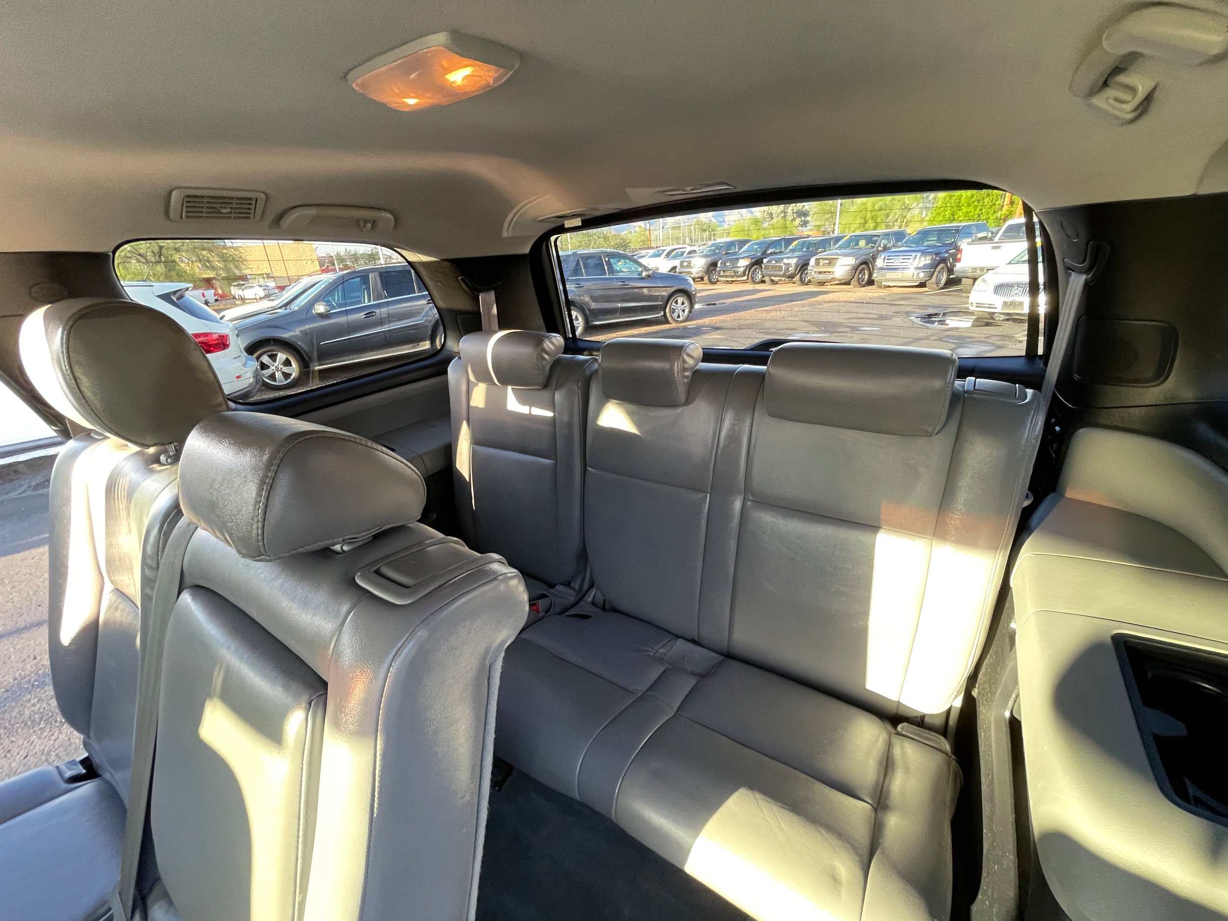 Used 2008 Toyota Sequoia SR5 w/ Pwr Driver Seat Pkg RWD image 21
