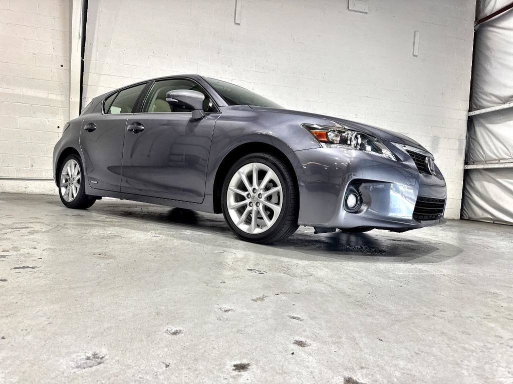 Used 2012 Lexus CT 200h Premium w/ Premium Audio Pkg FWD image 8