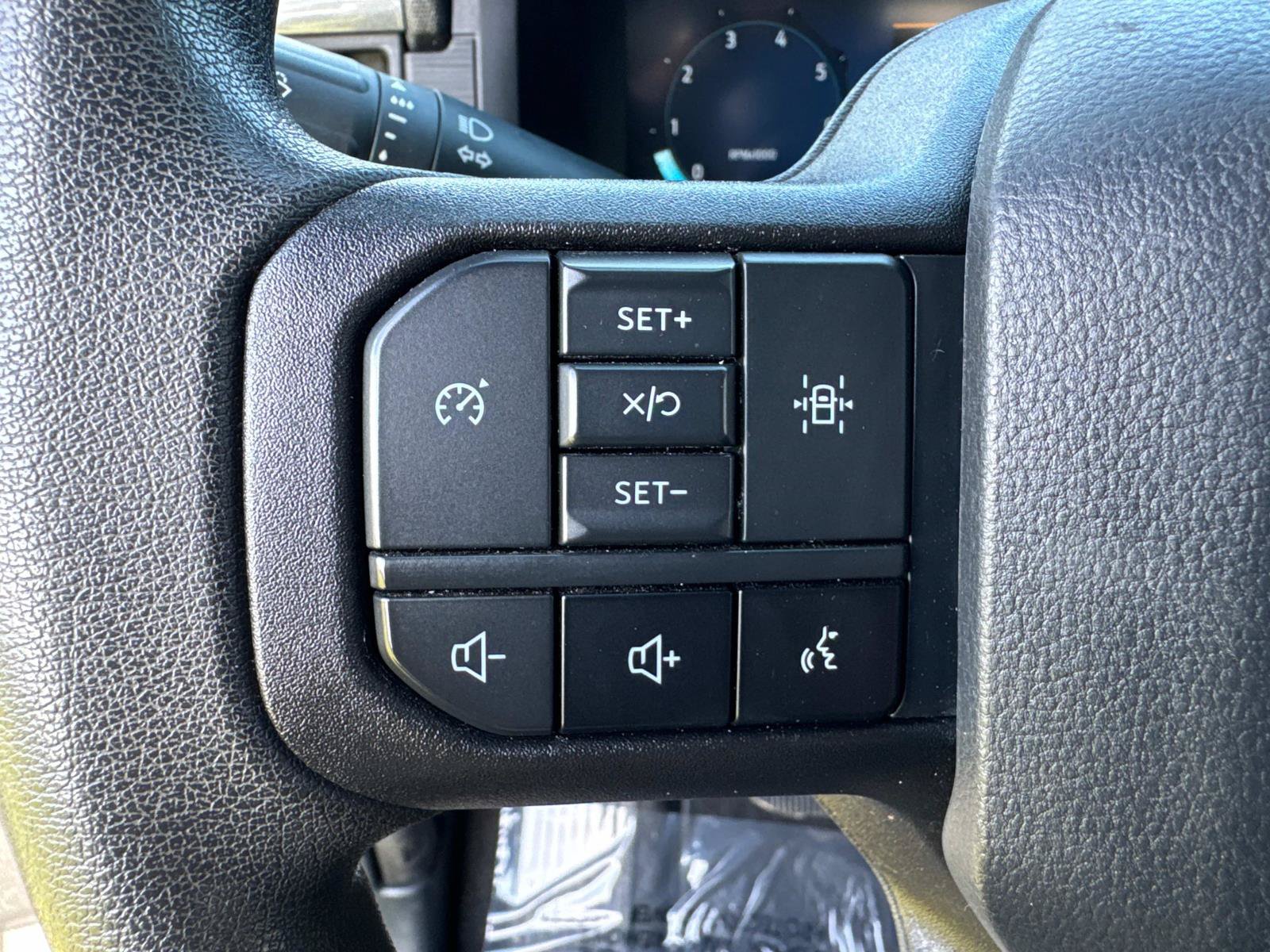 Used 2024 Ford F150 STX RWD image 29