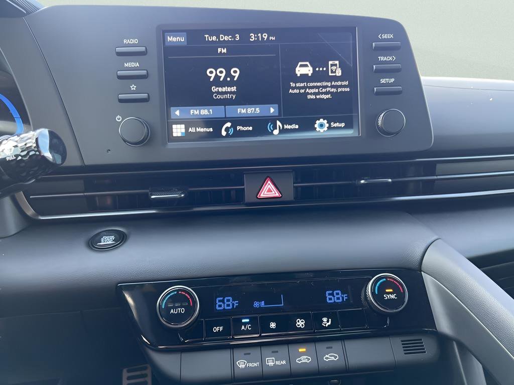 Used 2025 Hyundai Elantra Sport FWD image 23