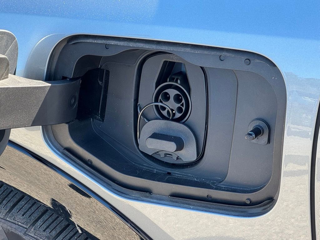 New 2026 Chevrolet Equinox EV RS image 5