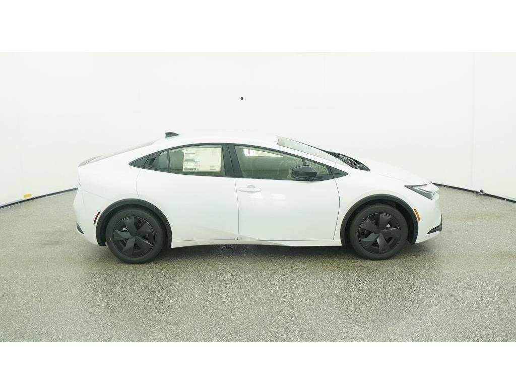 New 2026 Toyota Prius LE image 11