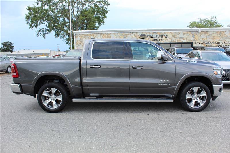 Used 2019 RAM 1500 Laramie AWD/4WD image 8