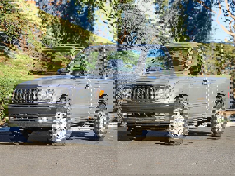 Used 2004 Toyota Tacoma 2WD Regular Cab