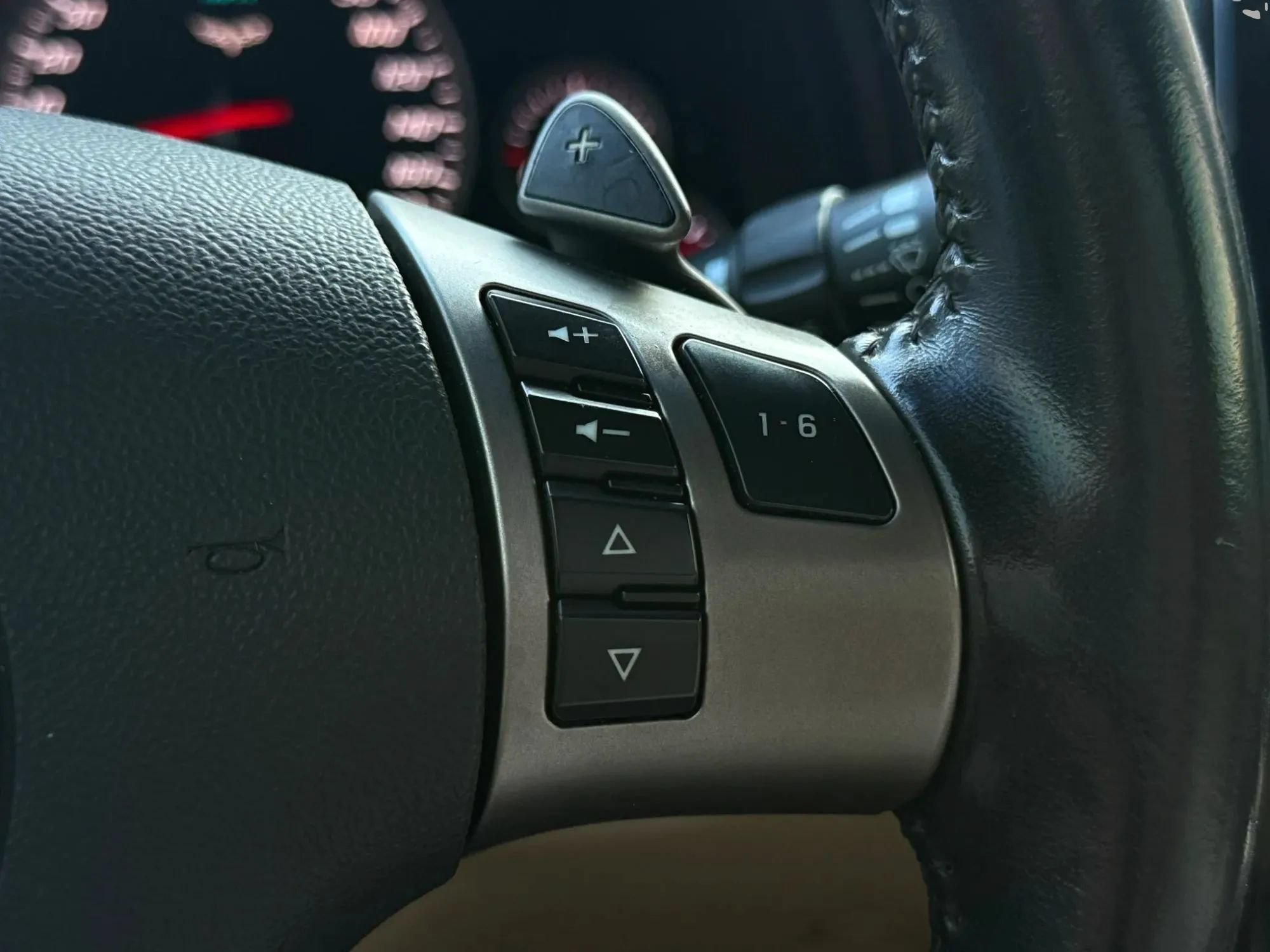 Used 2008 Chevrolet Corvette Convertible w/ Preferred Equipment Group RWD image 34