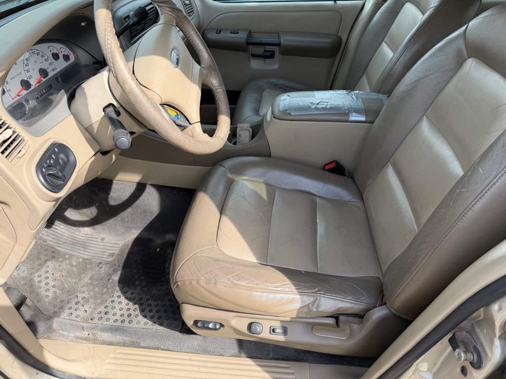 Used 2004 Ford Explorer Sport Trac XLT RWD image 8
