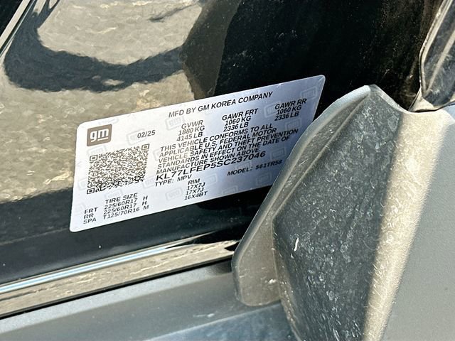Used 2025 Chevrolet Trax LS FWD image 29