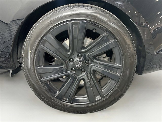 Certified 2023 Land Rover Range Rover SE image 32