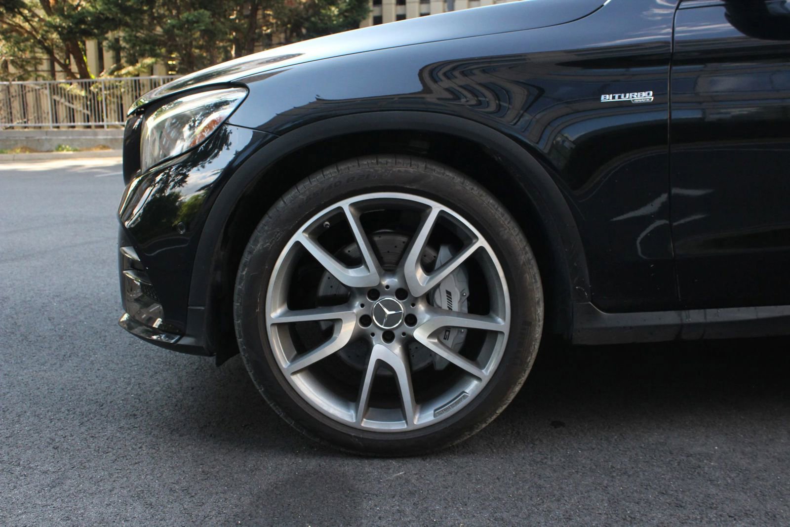 Used 2019 Mercedes-Benz GLC 43 AMG 4MATIC image 11