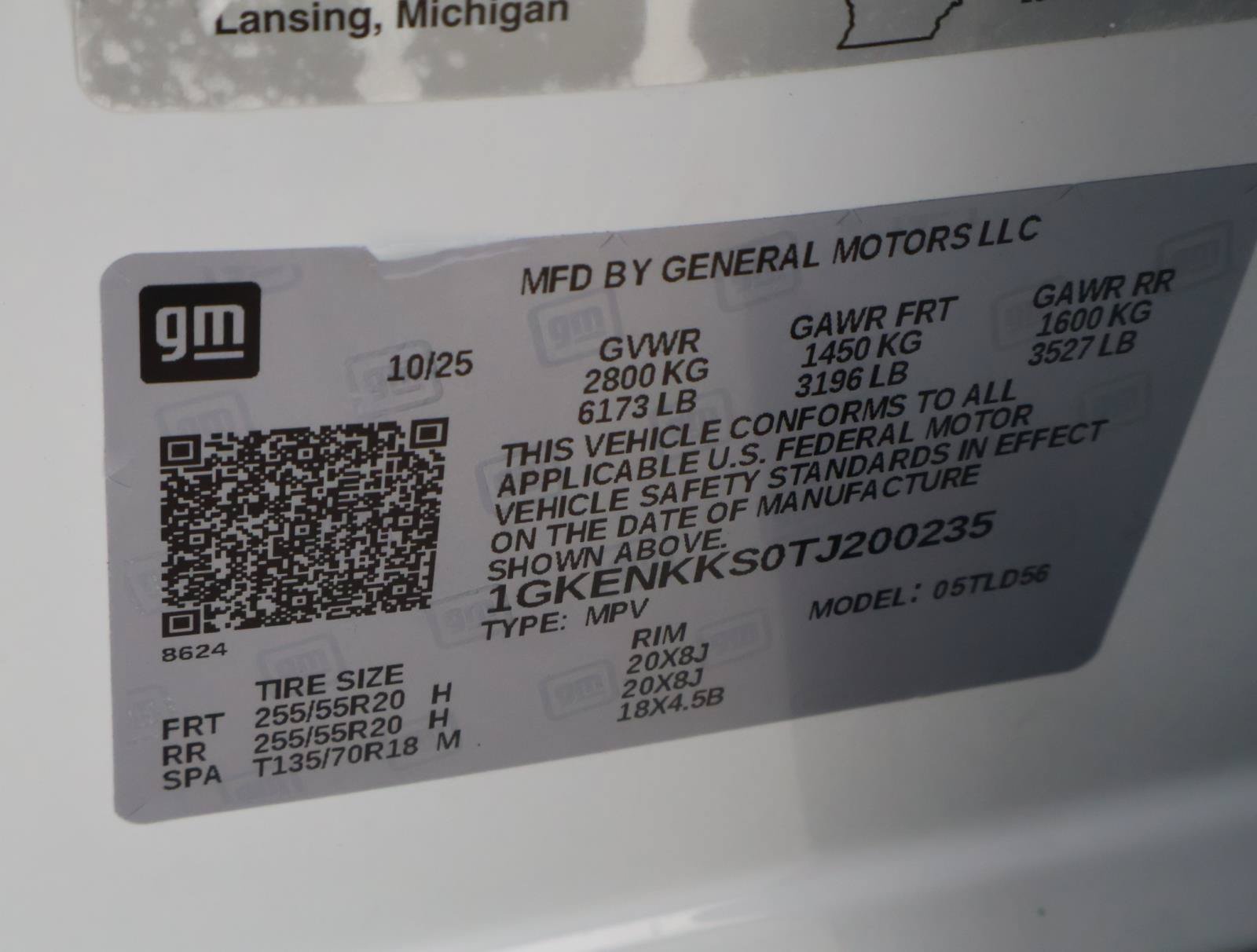 Used 2026 GMC Acadia Elevation w/ Elevation Premium Package FWD image 22