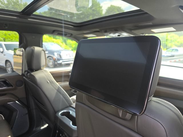 New 2026 GMC Yukon XL Denali Ultimate w/ LPO, Floor Liner Package AWD/4WD image 23