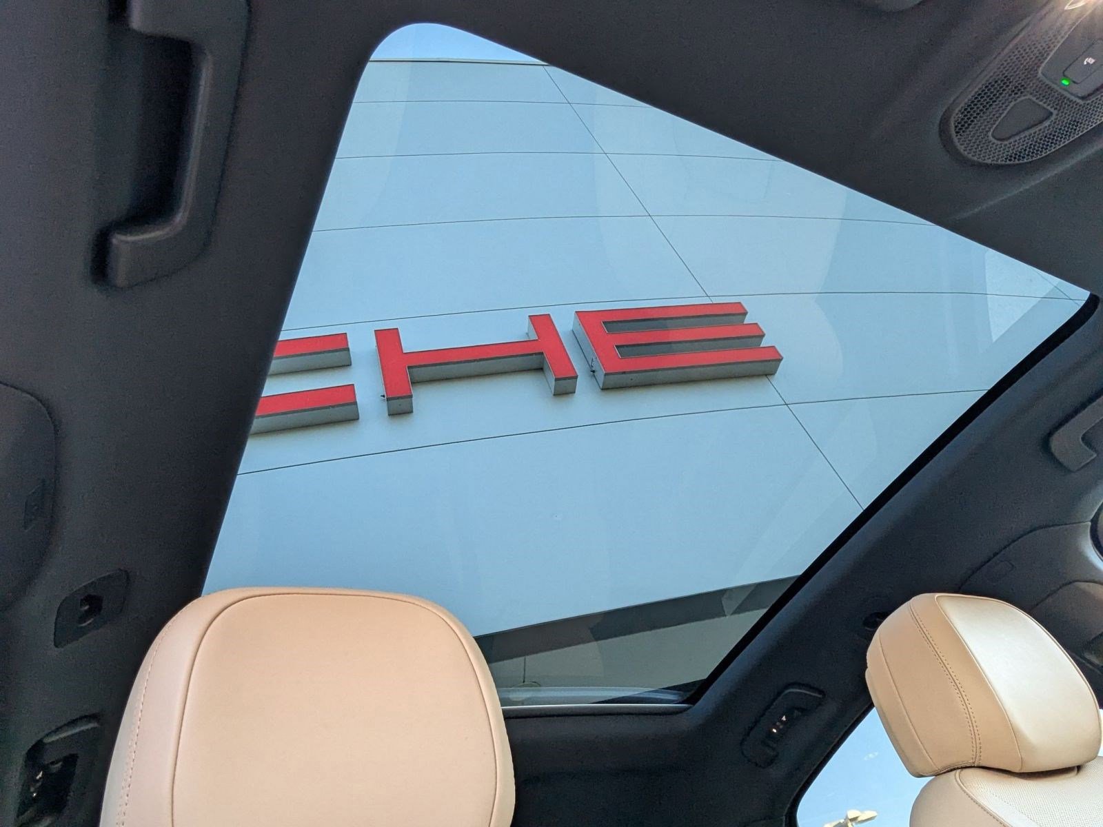 New 2026 Porsche Cayenne Coupe image 27