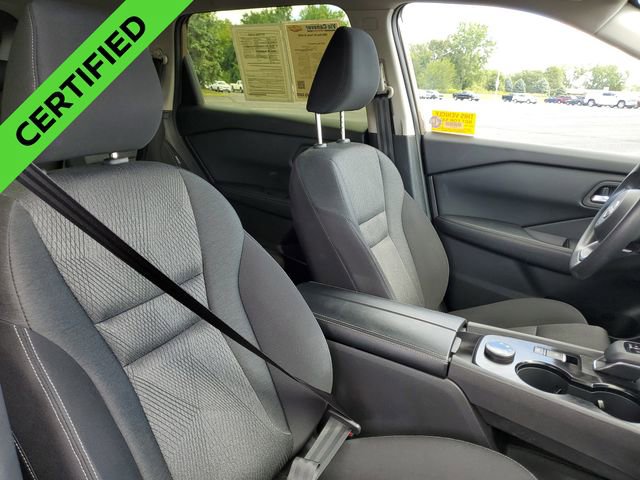 Used 2024 Nissan Rogue SV image 27