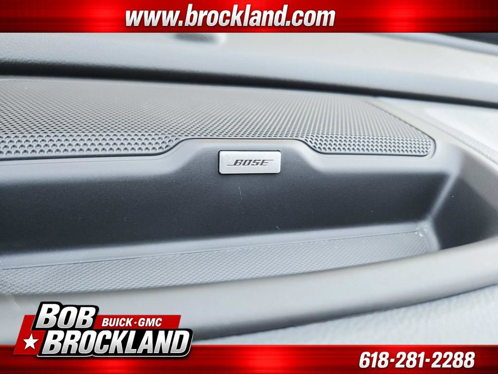 Used 2019 Chevrolet Colorado Z71 w/ Z71 Midnight Edition image 32