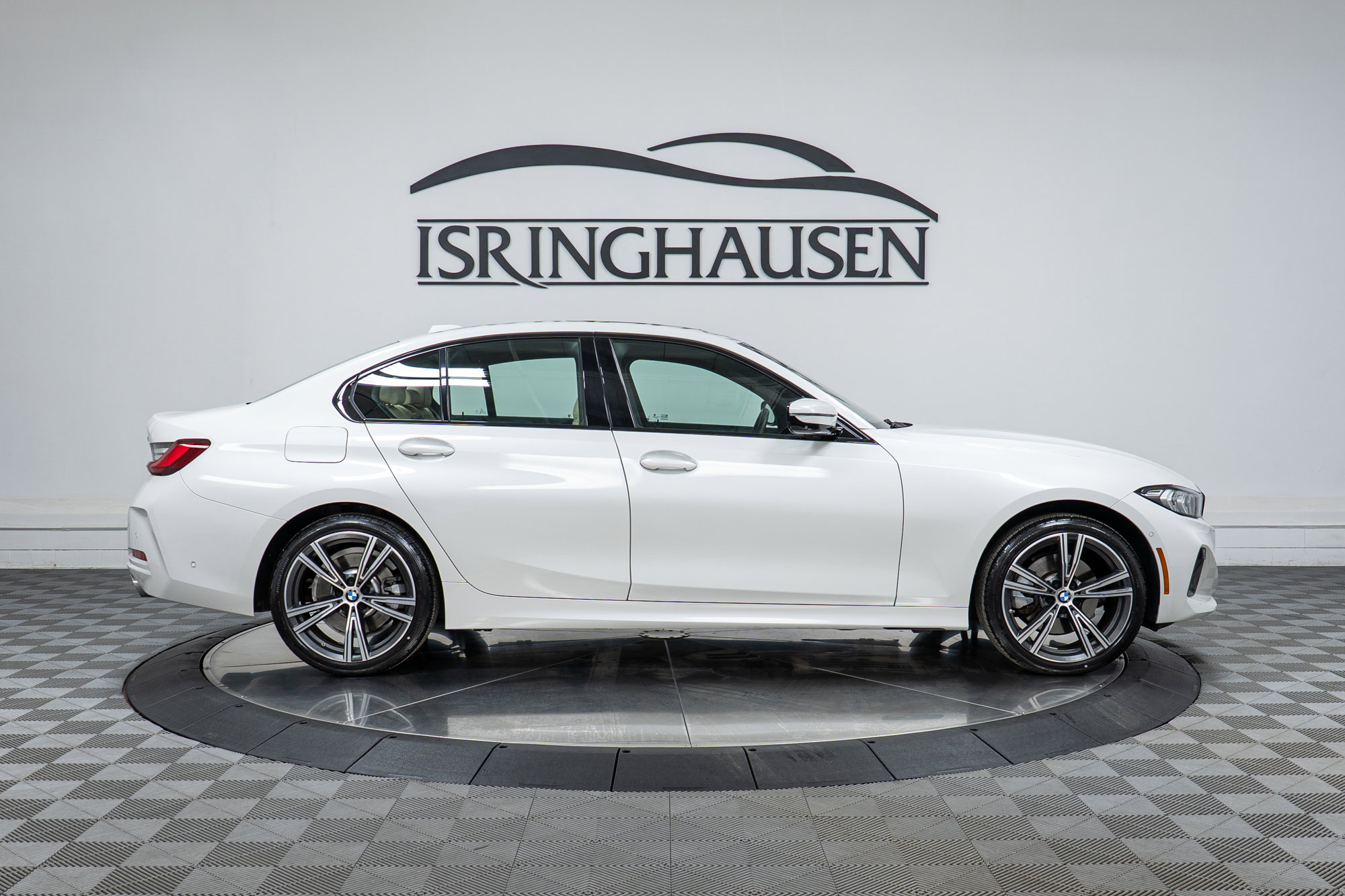 Certified 2023 BMW 330i xDrive Sedan w/ Premium Package image 4