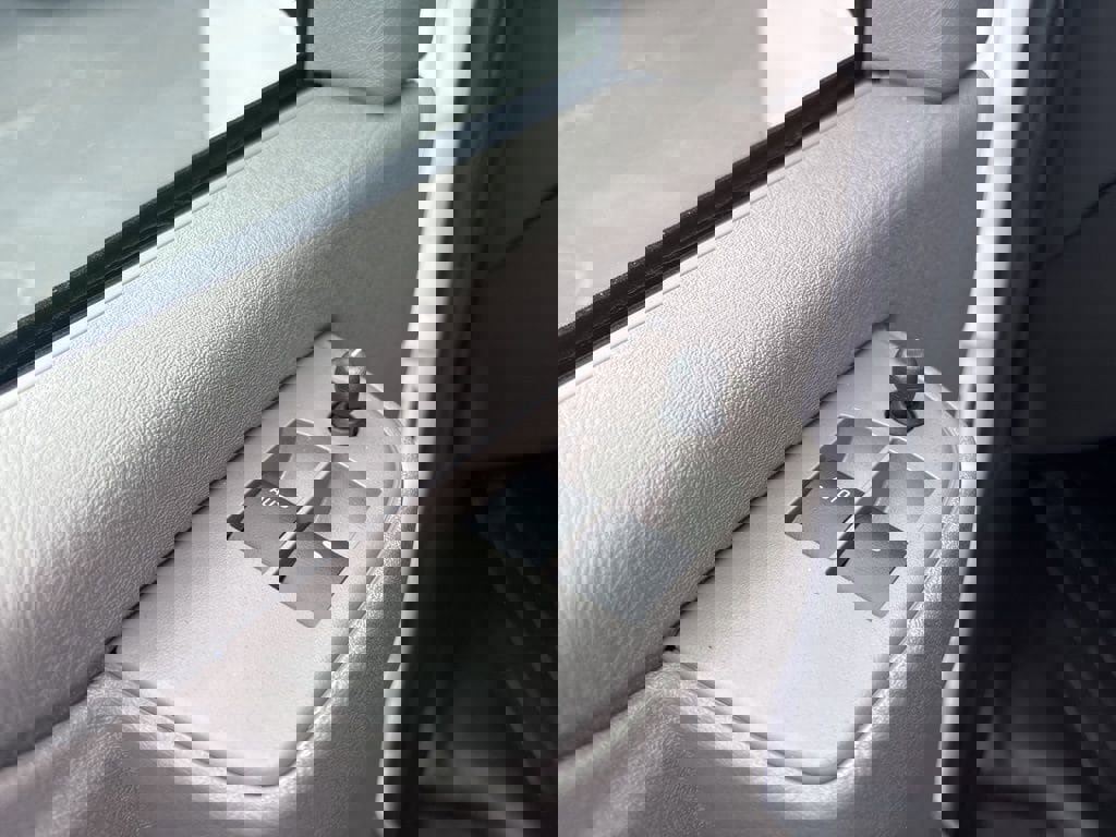 New 2025 Chevrolet Express 2500 w/ Driver Convenience Package image 12