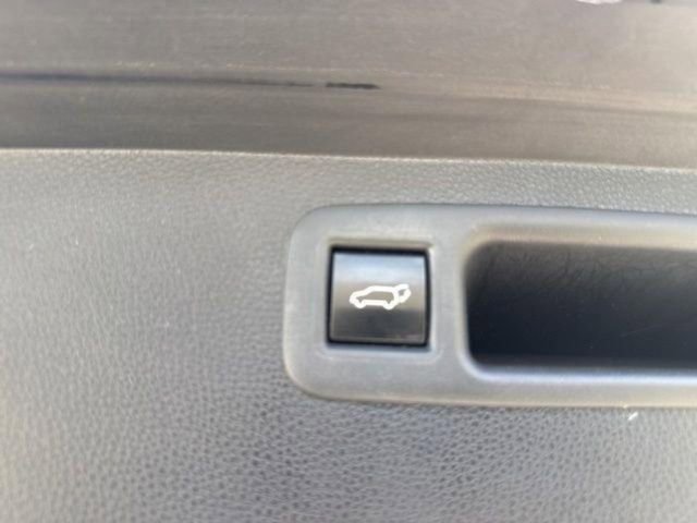 Used 2023 Toyota Highlander XLE AWD/4WD image 20