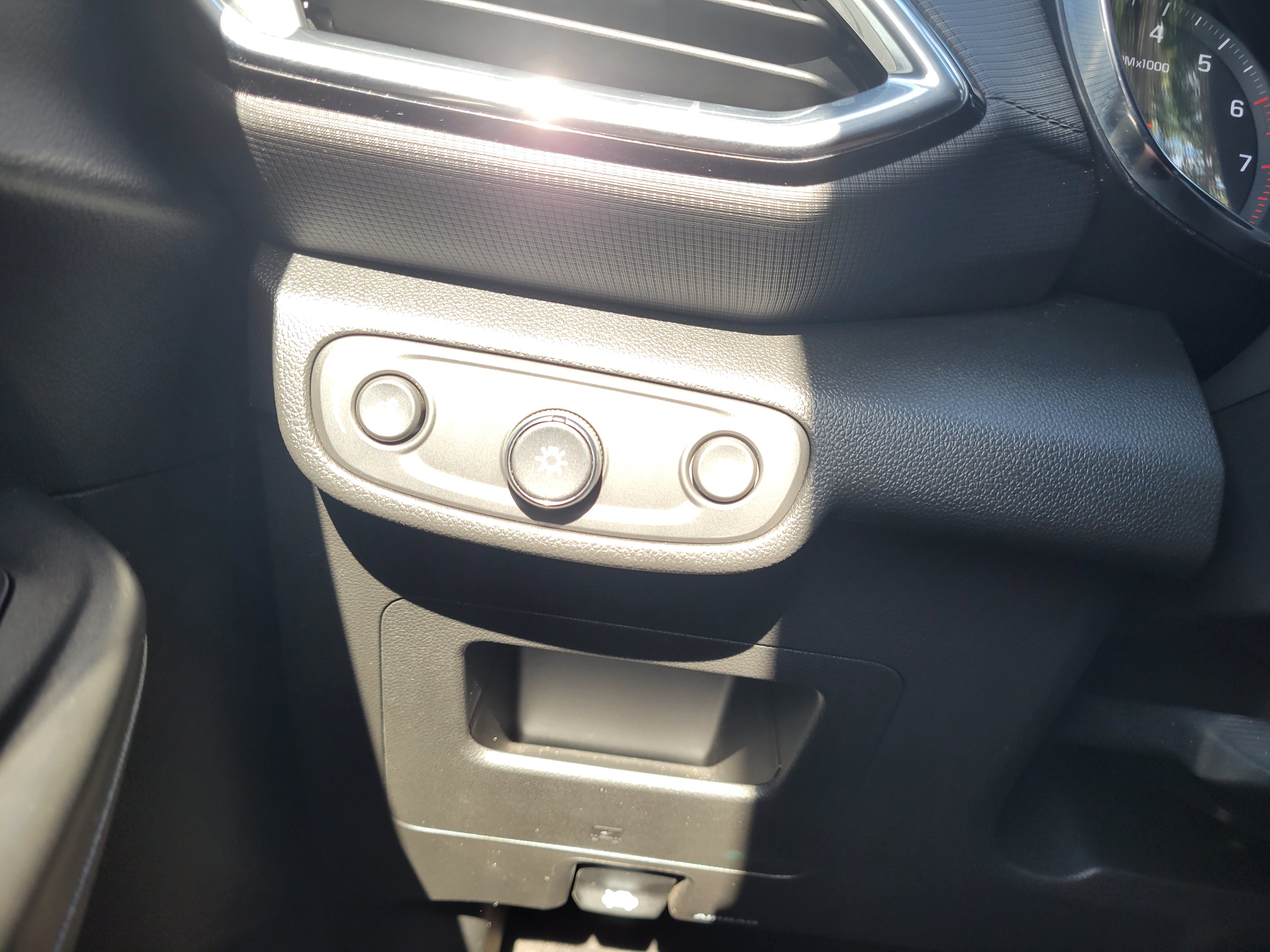 Certified 2023 Chevrolet TrailBlazer LT w/ Convenience Package FWD image 16