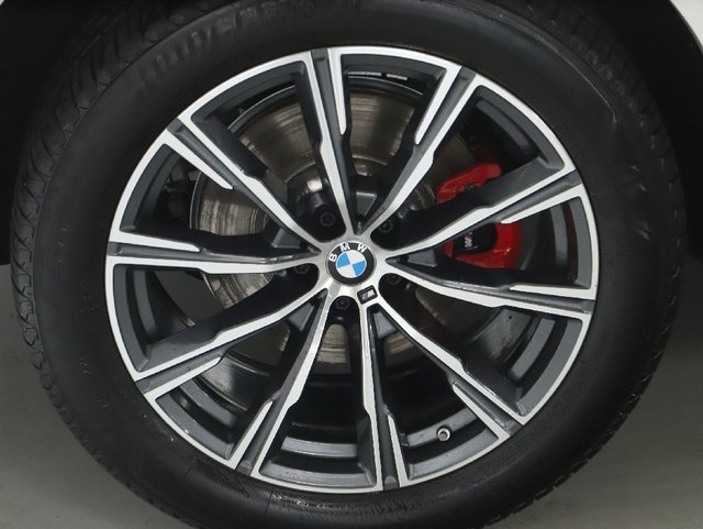 Used 2024 BMW X5 xDrive40i w/ M Sport Package AWD/4WD image 13