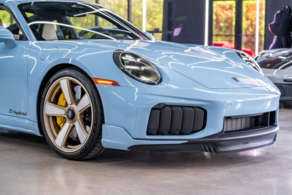 Used 2026 Porsche 911 Turbo S AWD/4WD image 3