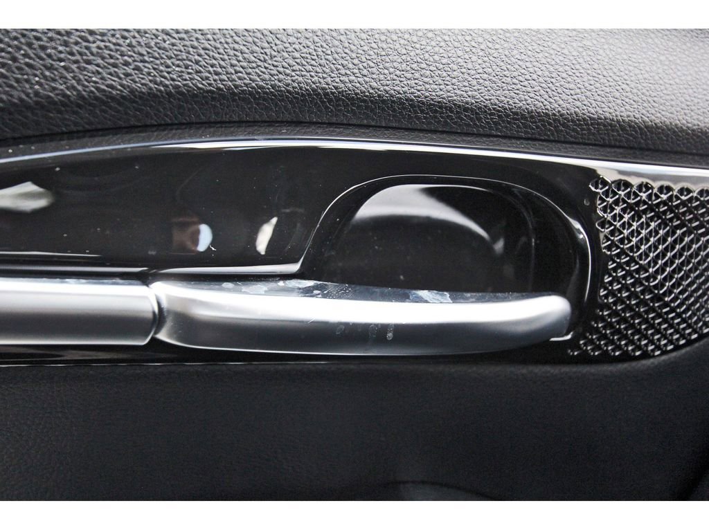 Used 2023 Kia Seltos SX w/ SX Sunroof Package image 24