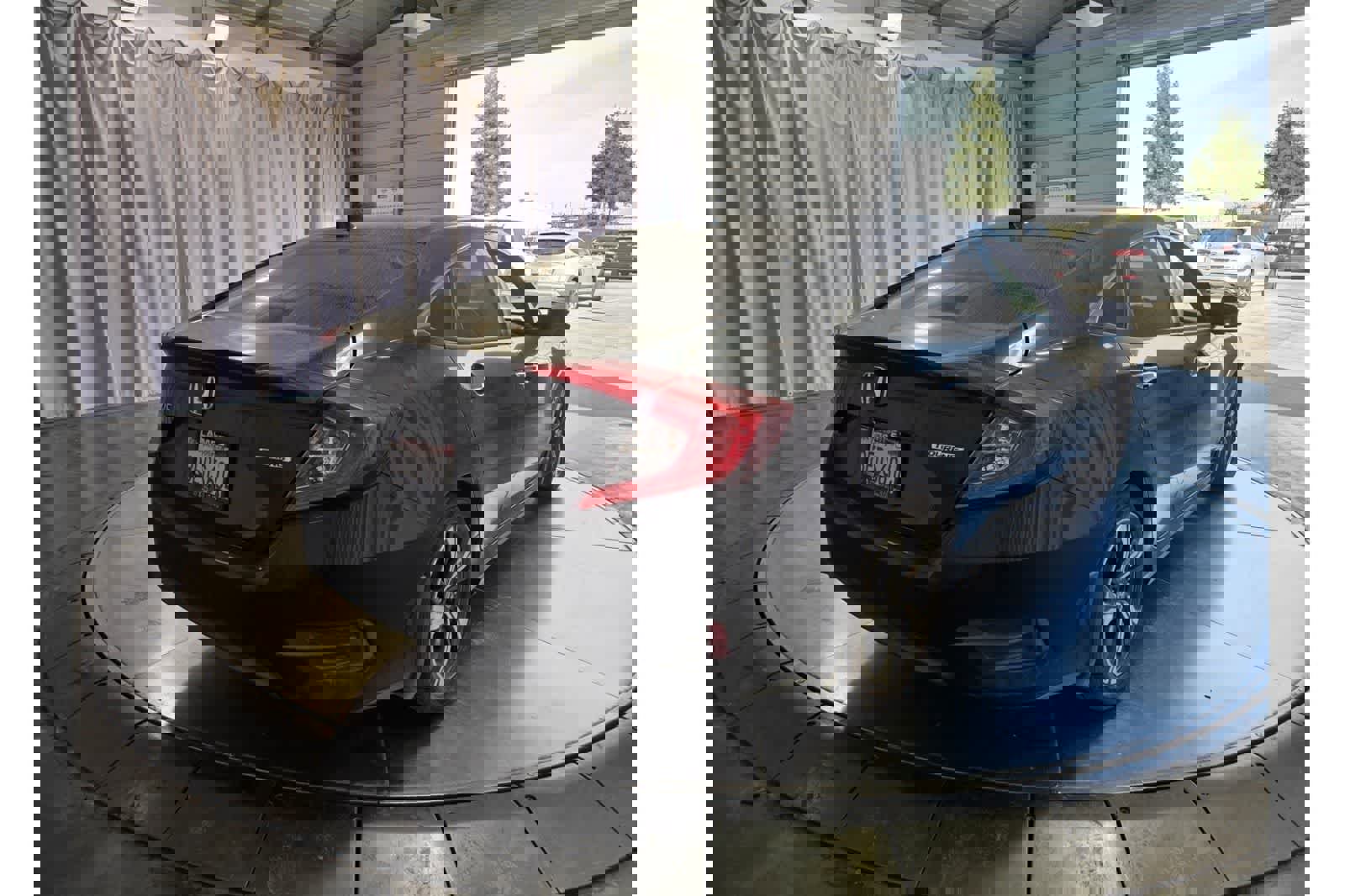 Used 2016 Honda Civic Touring image 7