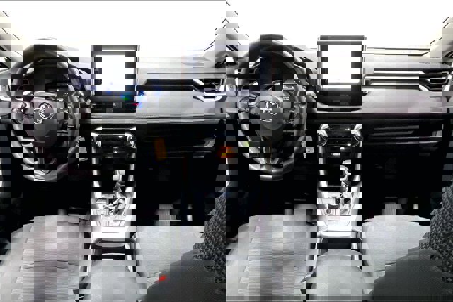 Certified 2025 Toyota RAV4 LE AWD/4WD image 15