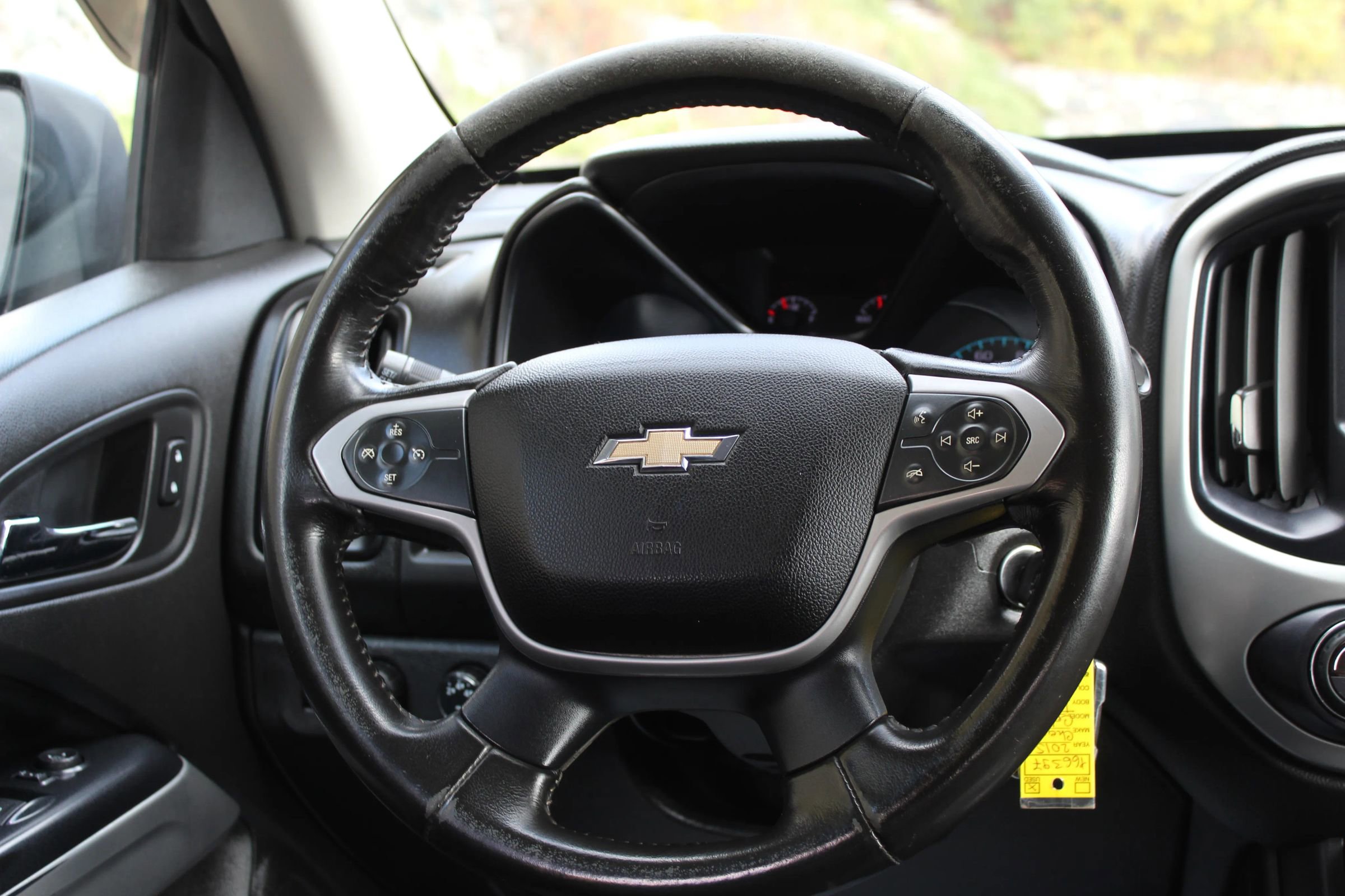 Used 2015 Chevrolet Colorado LT w/ Luxury Package image 20