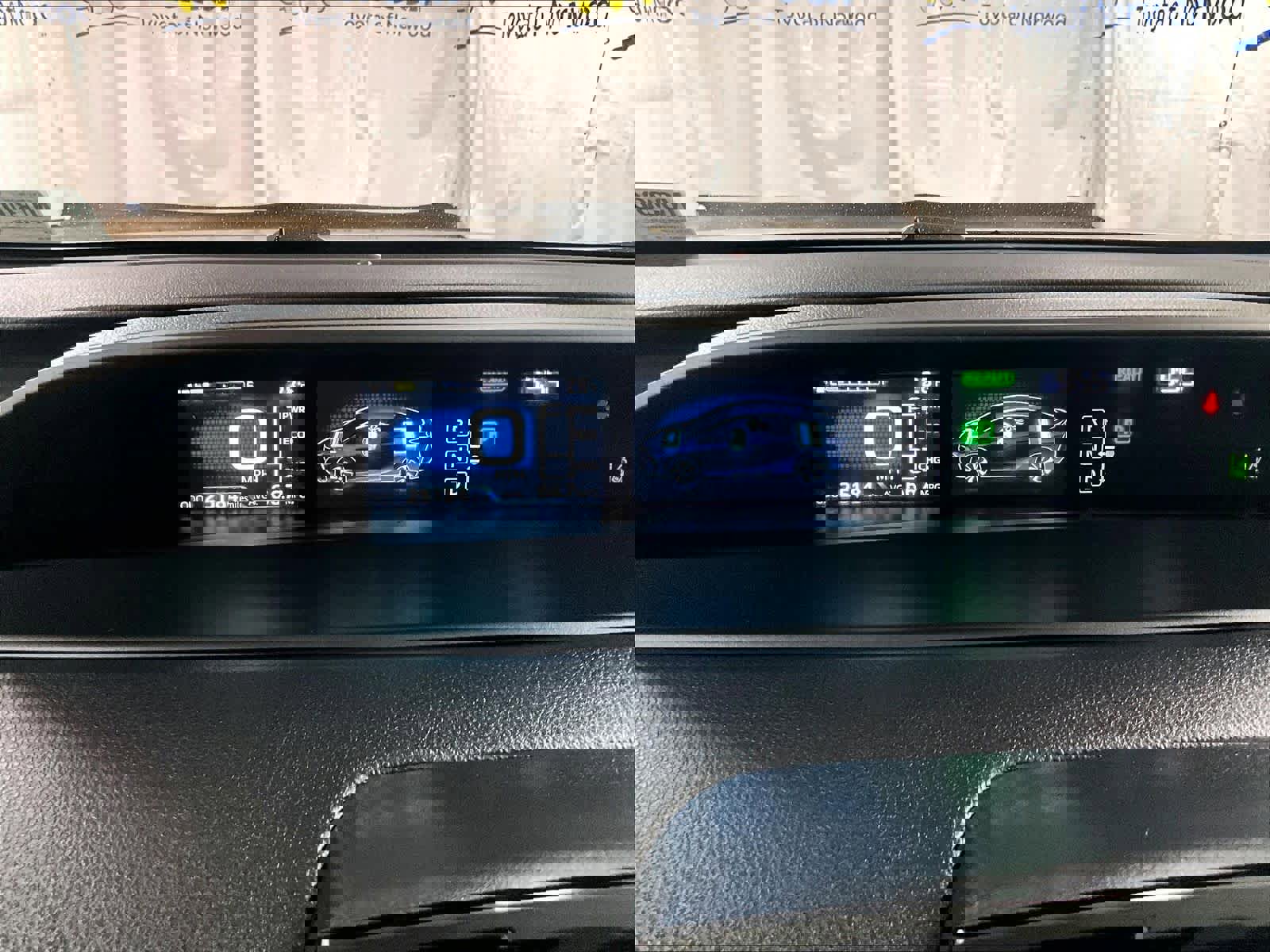 Certified 2020 Toyota Prius Prime LE w/ Carpet Mat Package image 24