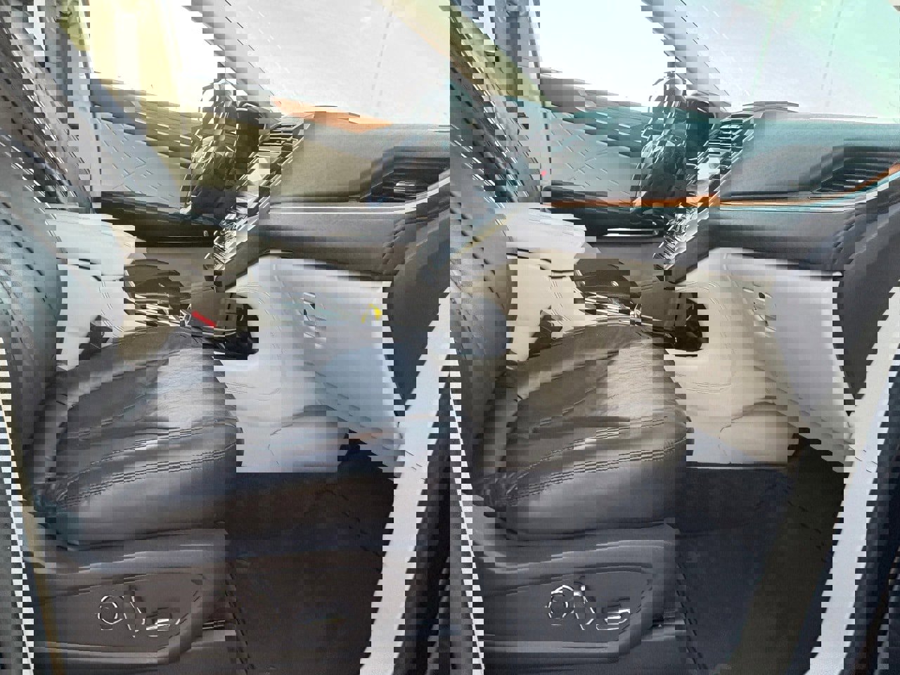 Used 2019 Lincoln MKC Select w/ Select Plus Package image 37