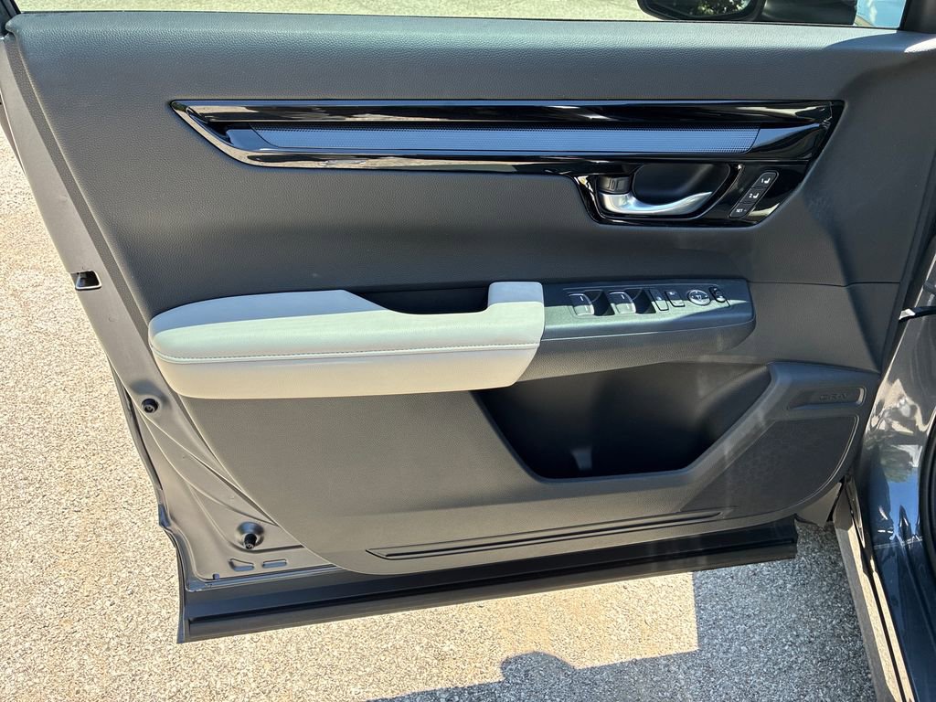 Used 2026 Honda CR-V EX-L image 10