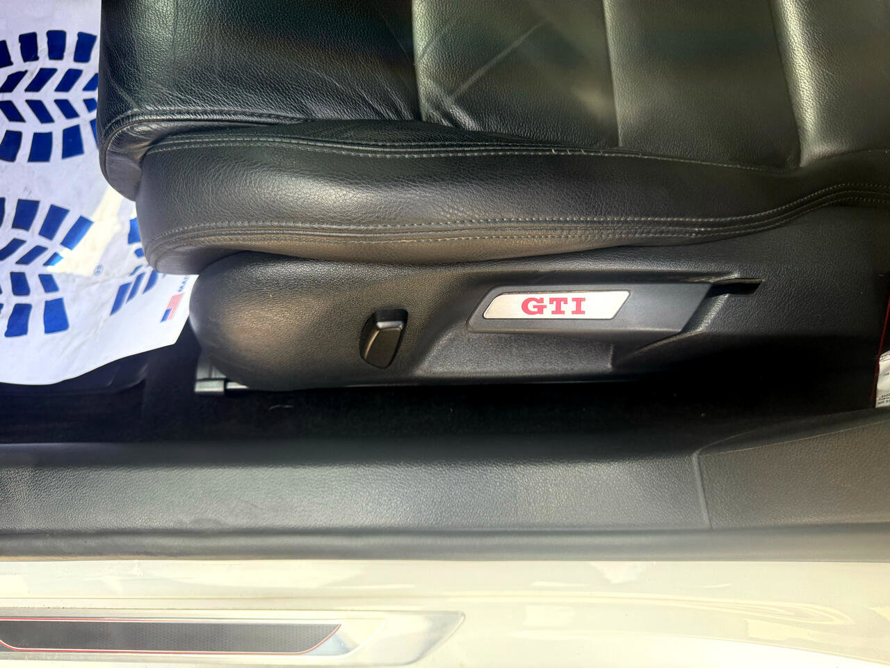 Used 2014 Volkswagen GTI Driver's Edition image 34